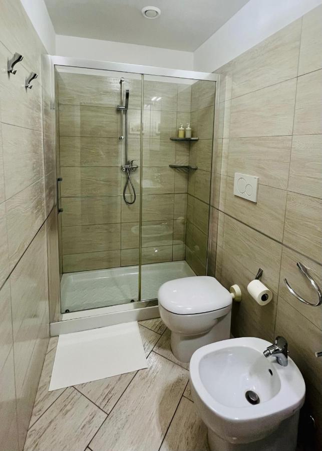 Casa Di Matilde Apartment Bari Luaran gambar